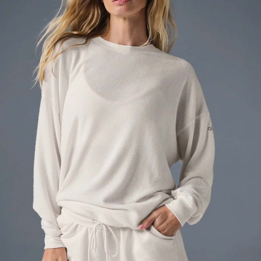 NWT alo Yoga Soho Pullover in Ivory Size Small
